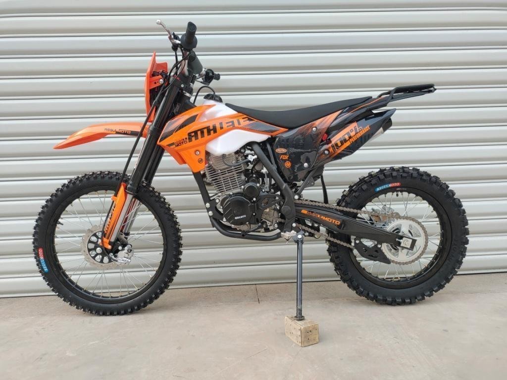 фото Мотоцикл Regulmoto ATHLETE 19/16