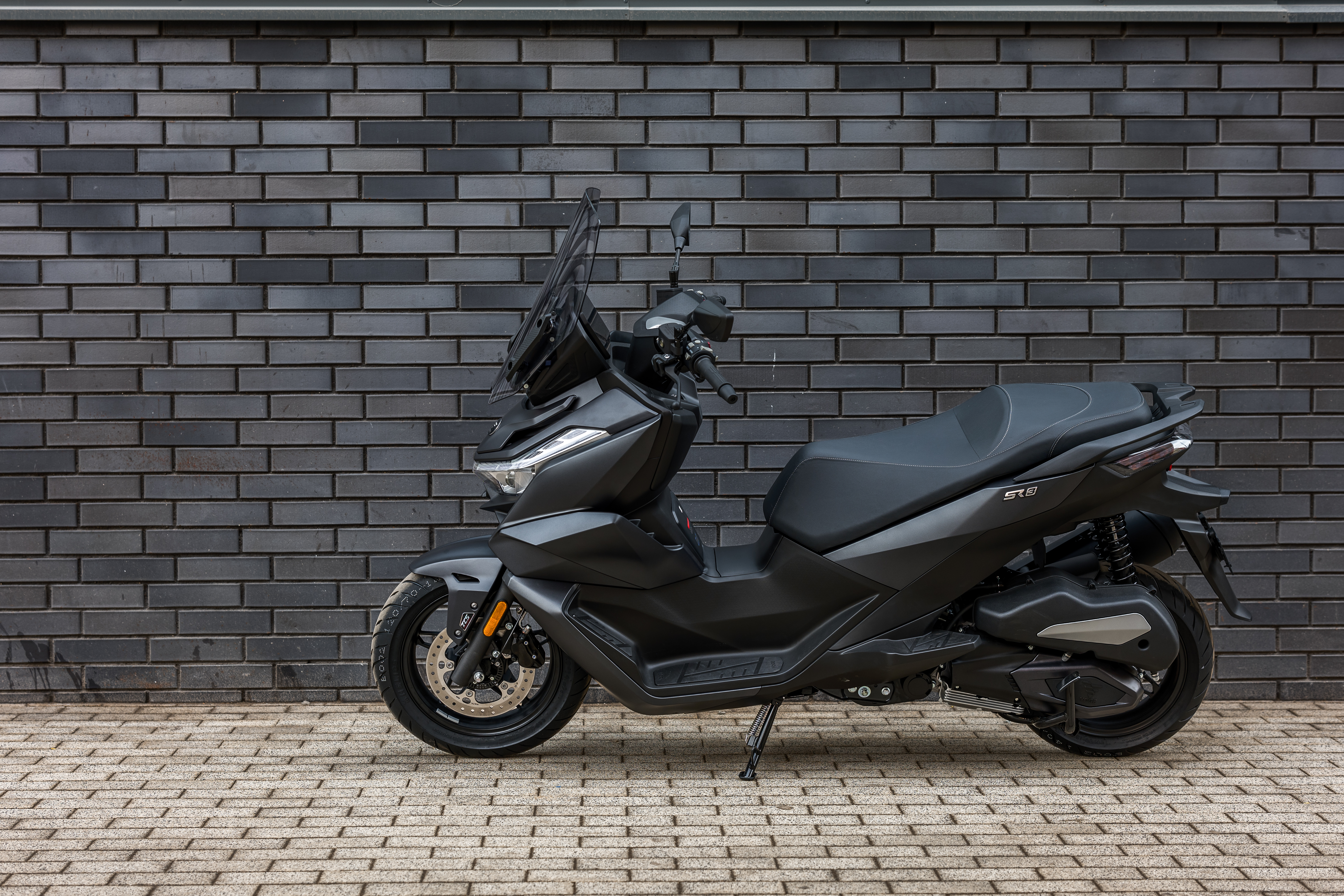 фото Скутер Voge SR 3
