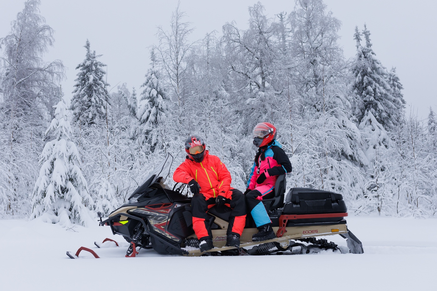 фото Snowcross 1000 WT Чёрно-красный