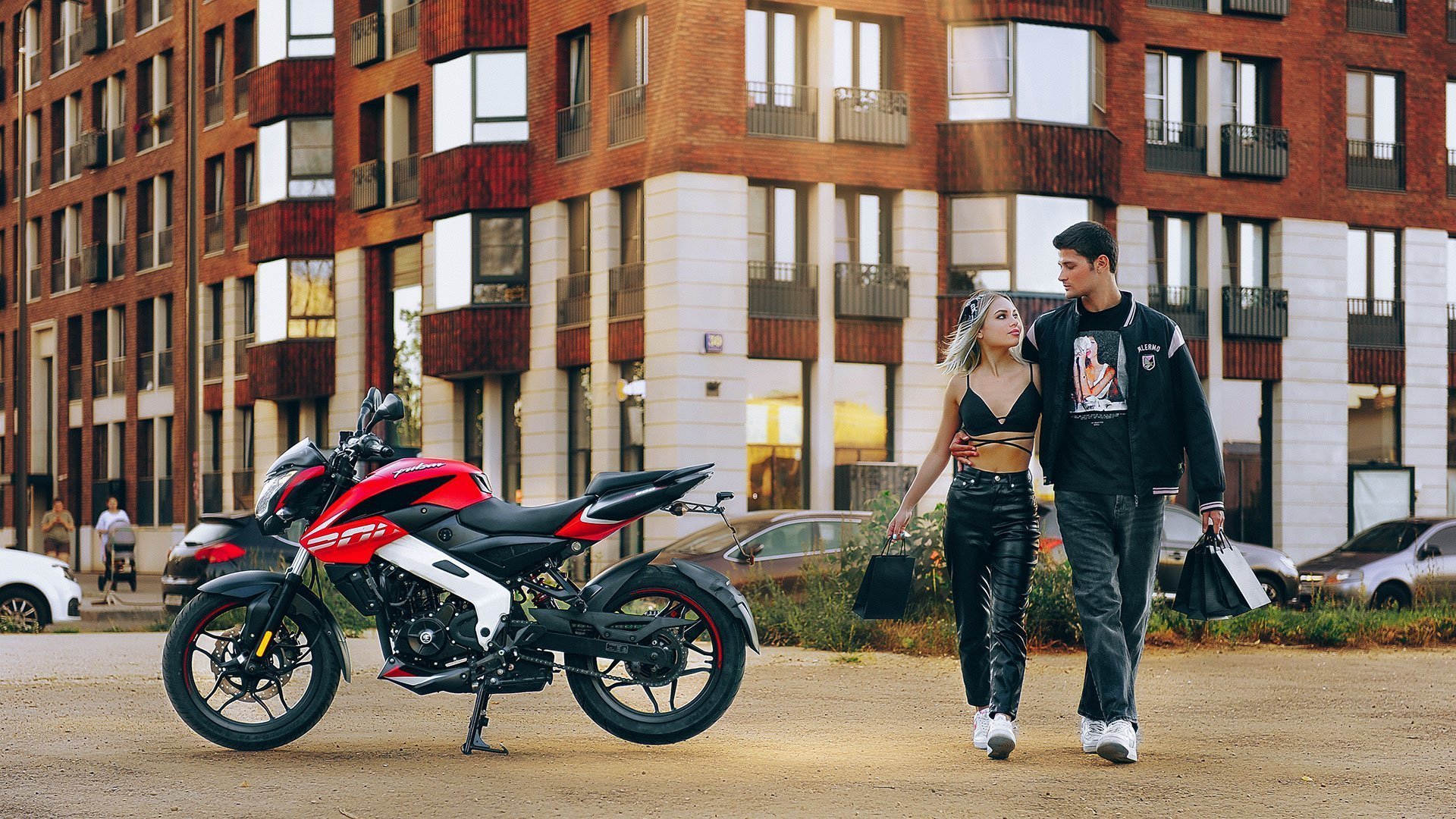 фото Мотоцикл BAJAJ Pulsar NS 200