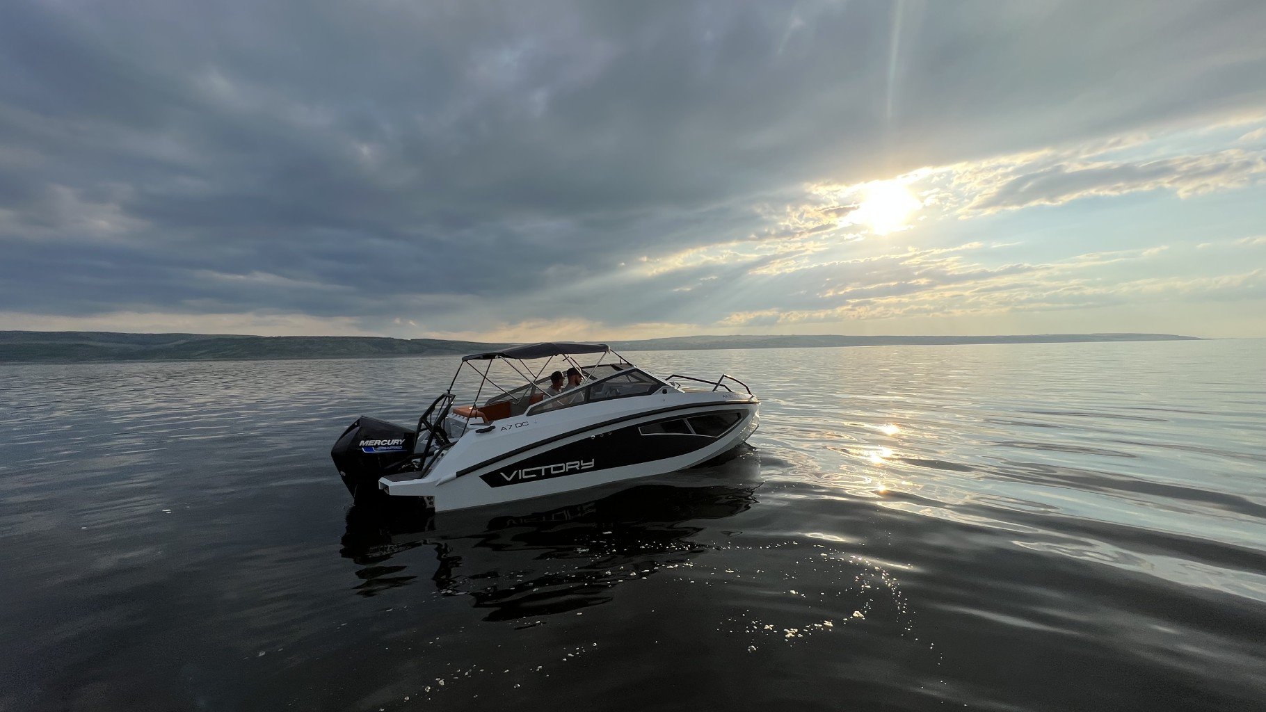 фото Лодка Victory A7 Cruiser