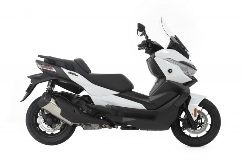фото Скутер Voge SR 4 Max